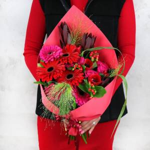 Букет с анемонами "Трепет"