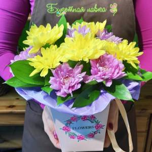 Цветочная композиция в коробке