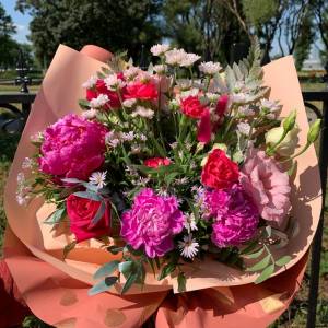 Букет с астрами "Фантазия"