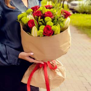 Букет из лилий и роз "Мечта"